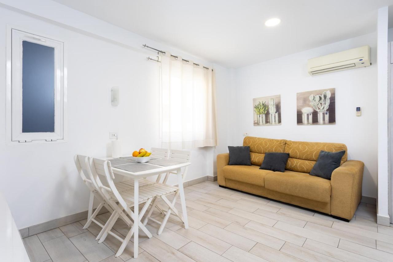 Home2Book Cozy Apartment Santa Cruz Urban Center Bagian luar foto