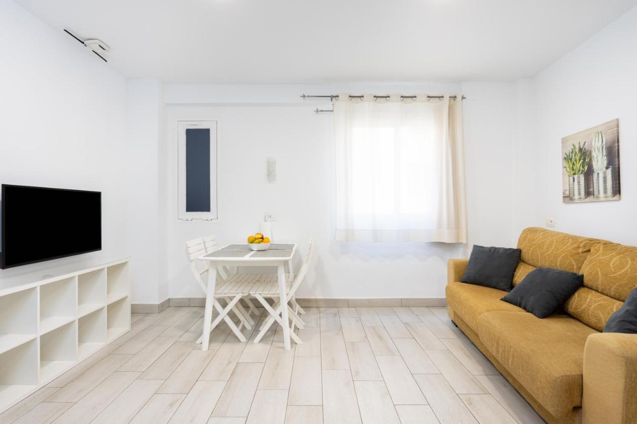 Home2Book Cozy Apartment Santa Cruz Urban Center Bagian luar foto