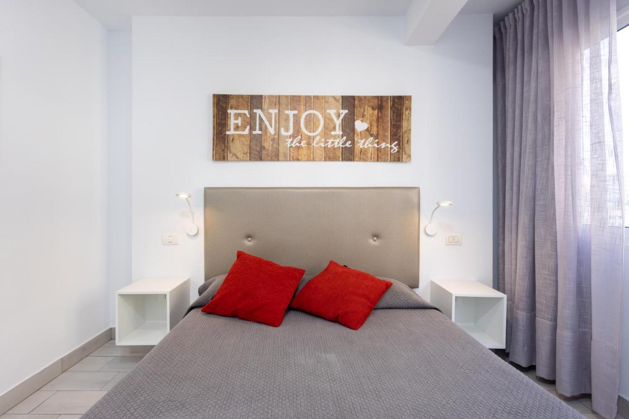 Home2Book Cozy Apartment Santa Cruz Urban Center Bagian luar foto